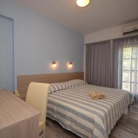 Myrtis Hotel 2*