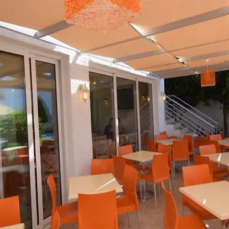 Myrtis Hotel 2*